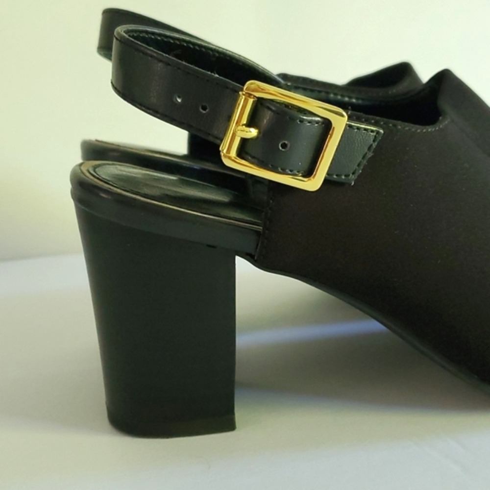Chaps Peeptoe Slingback Booties - Picture 2 of 8